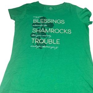4/$25 - Celebrate! St. Patrick’s Day Green T-Shirt - Women’s Large (12/14)